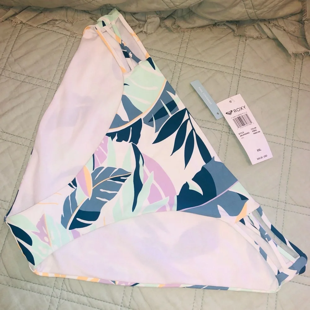 Roxy bikini bottom (XXL) - Picture 2 of 6